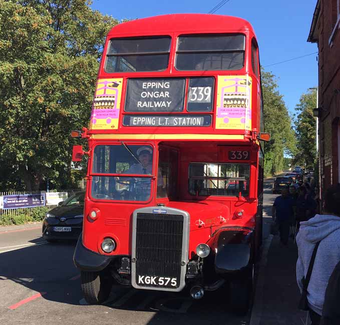 London Transport Leyland Titan PD2 RTW75